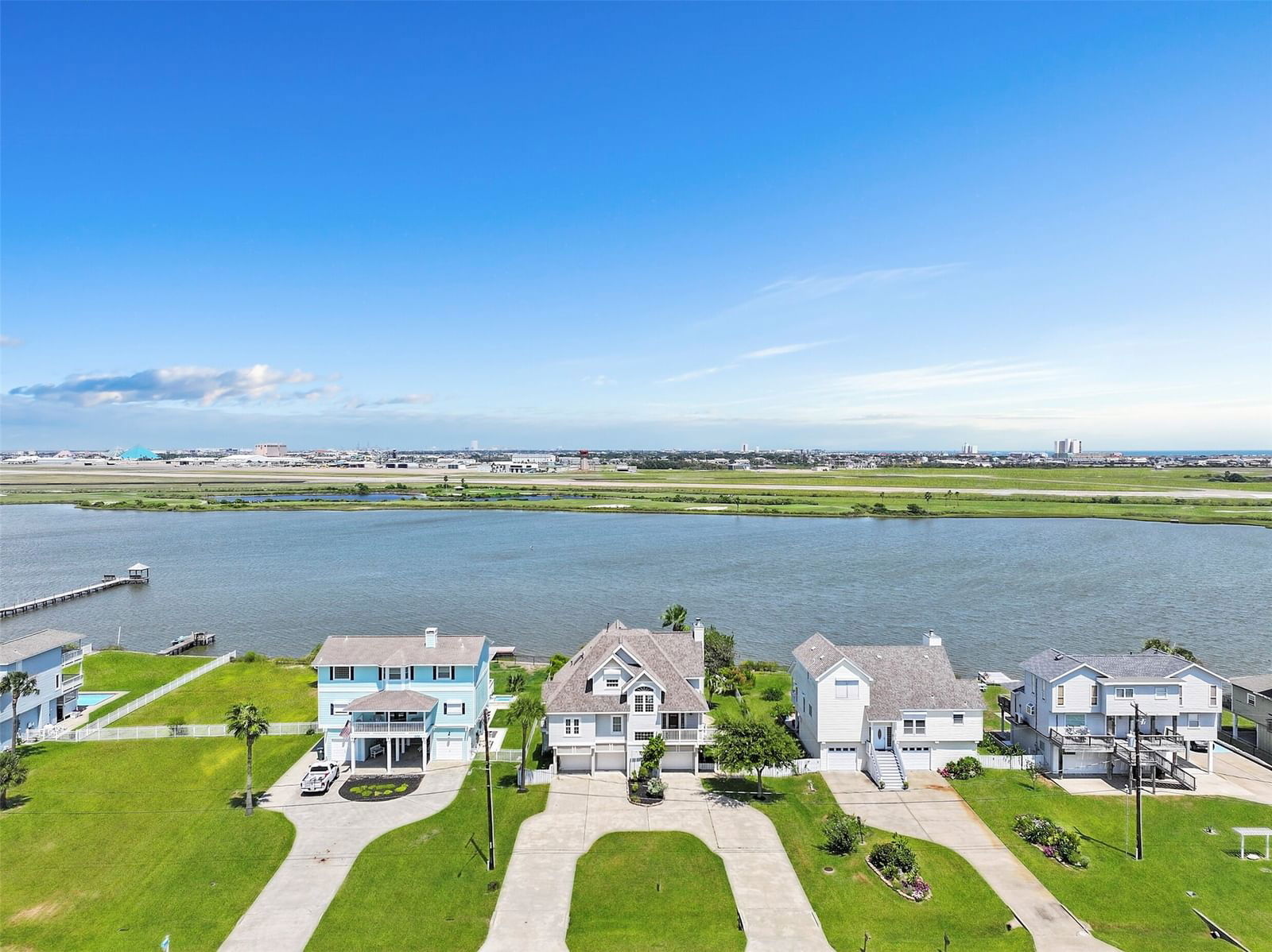 Real estate property located at 2612 Sydnor, Galveston, Golf Shores Sub 91, Galveston, TX, US