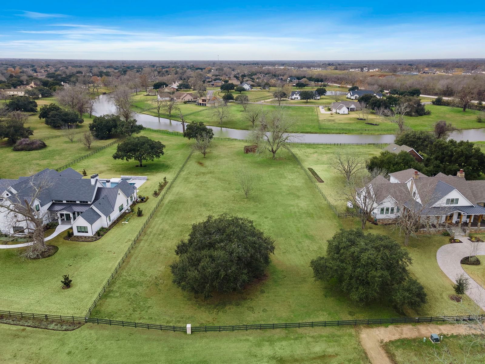 Real estate property located at 5503 Fulbrook, Fort Bend, Fulbrook Sec 2-B, Fulshear, TX, US