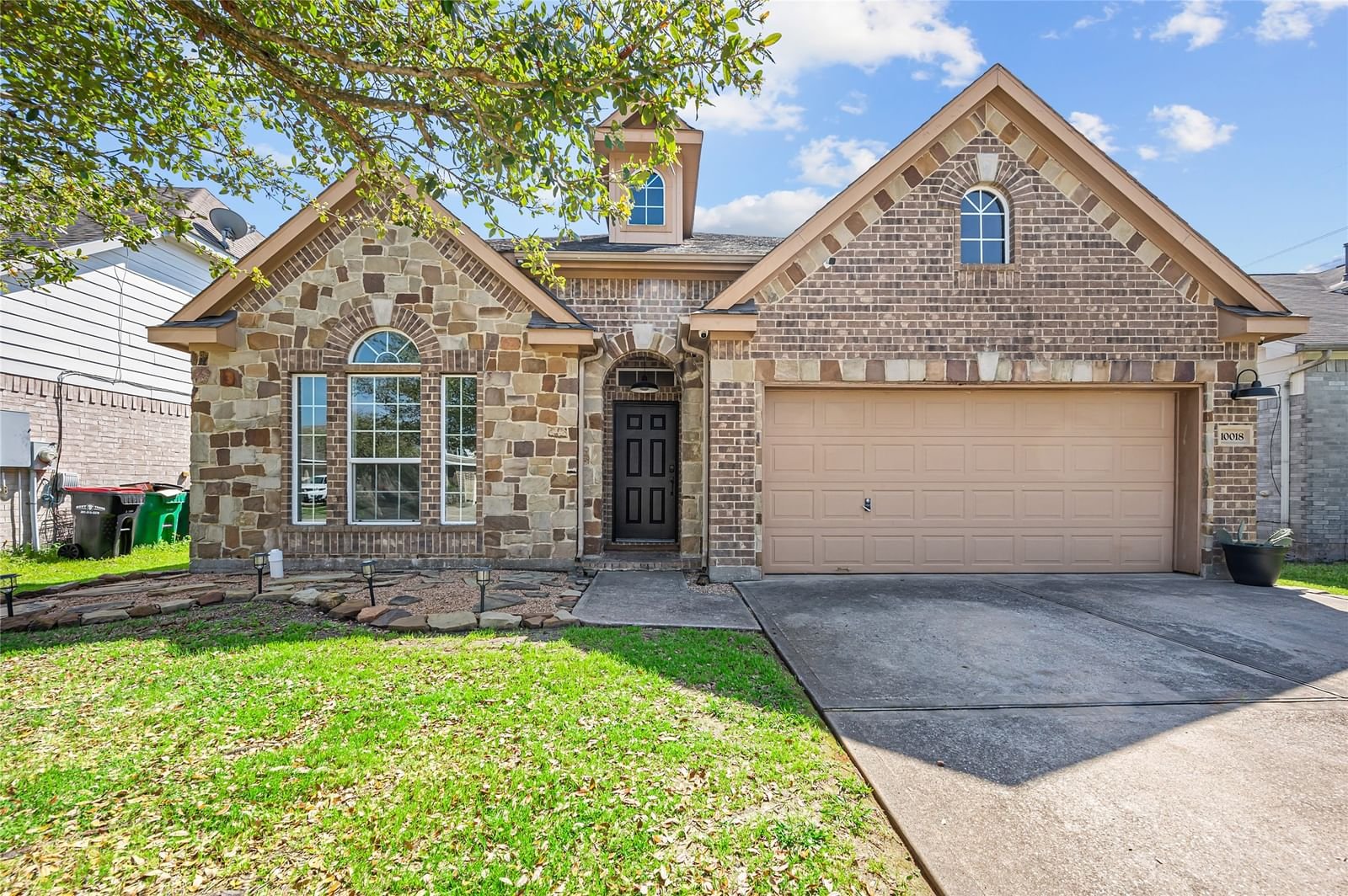 Real estate property located at 10018 Lynnwood, Chambers, Lynnwood, Baytown, TX, US