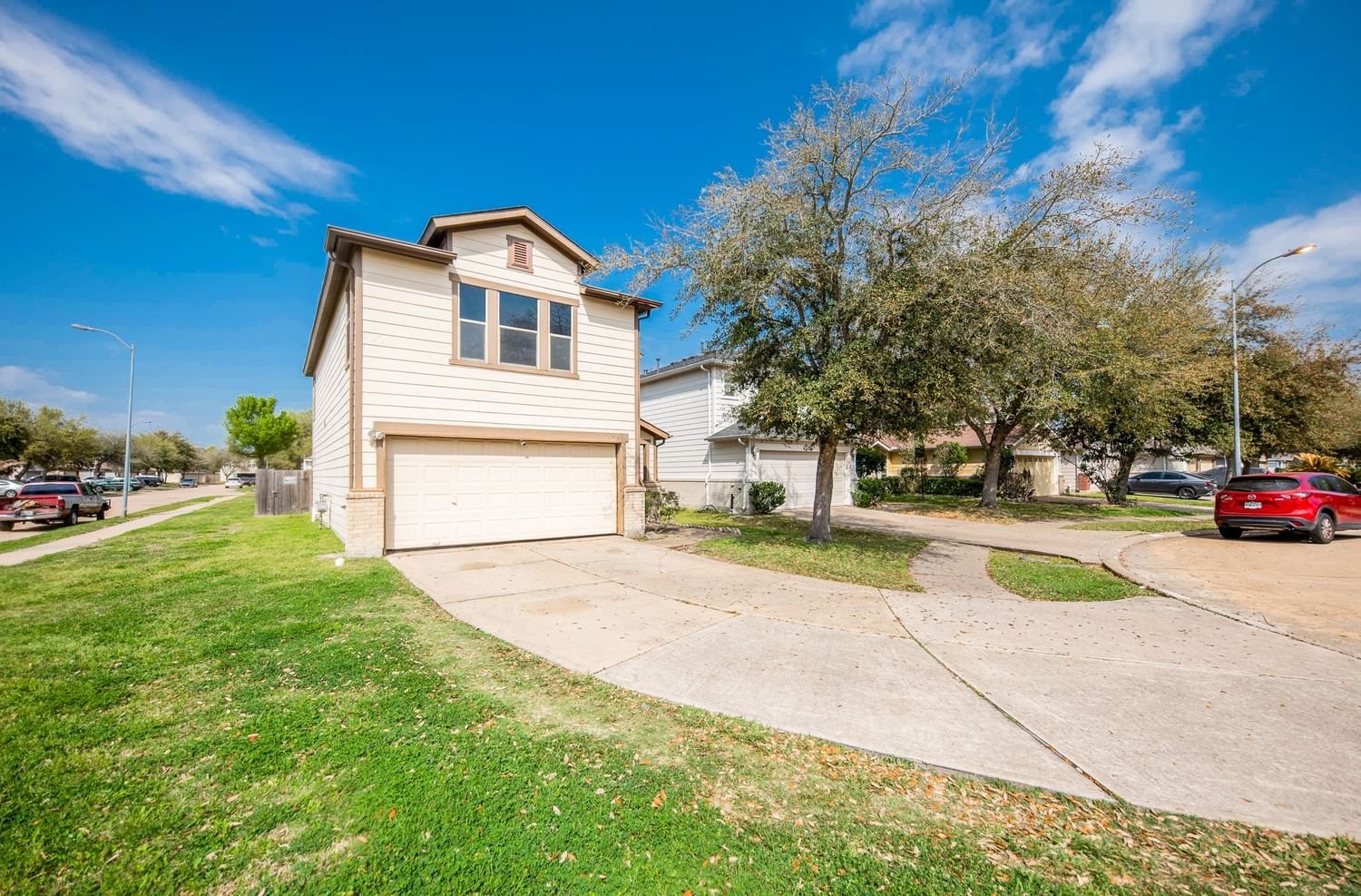 Real estate property located at 12930 Overglen, Harris, Crescent Park Village Sec 01, Houston, TX, US