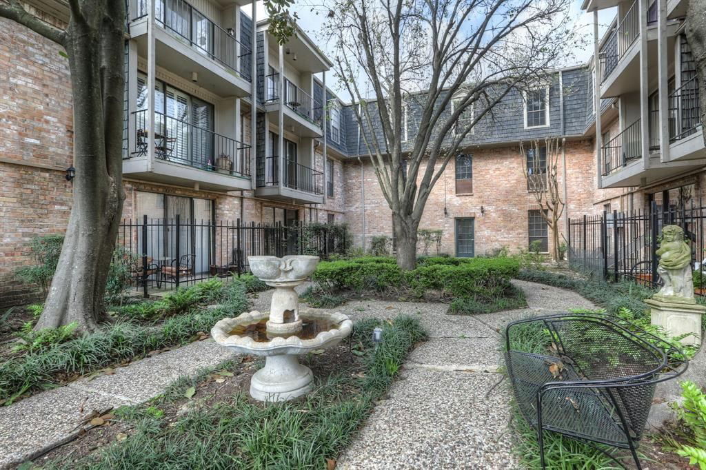 Real estate property located at 2475 Underwood #188, Harris, Brentwood Condo, Houston, TX, US