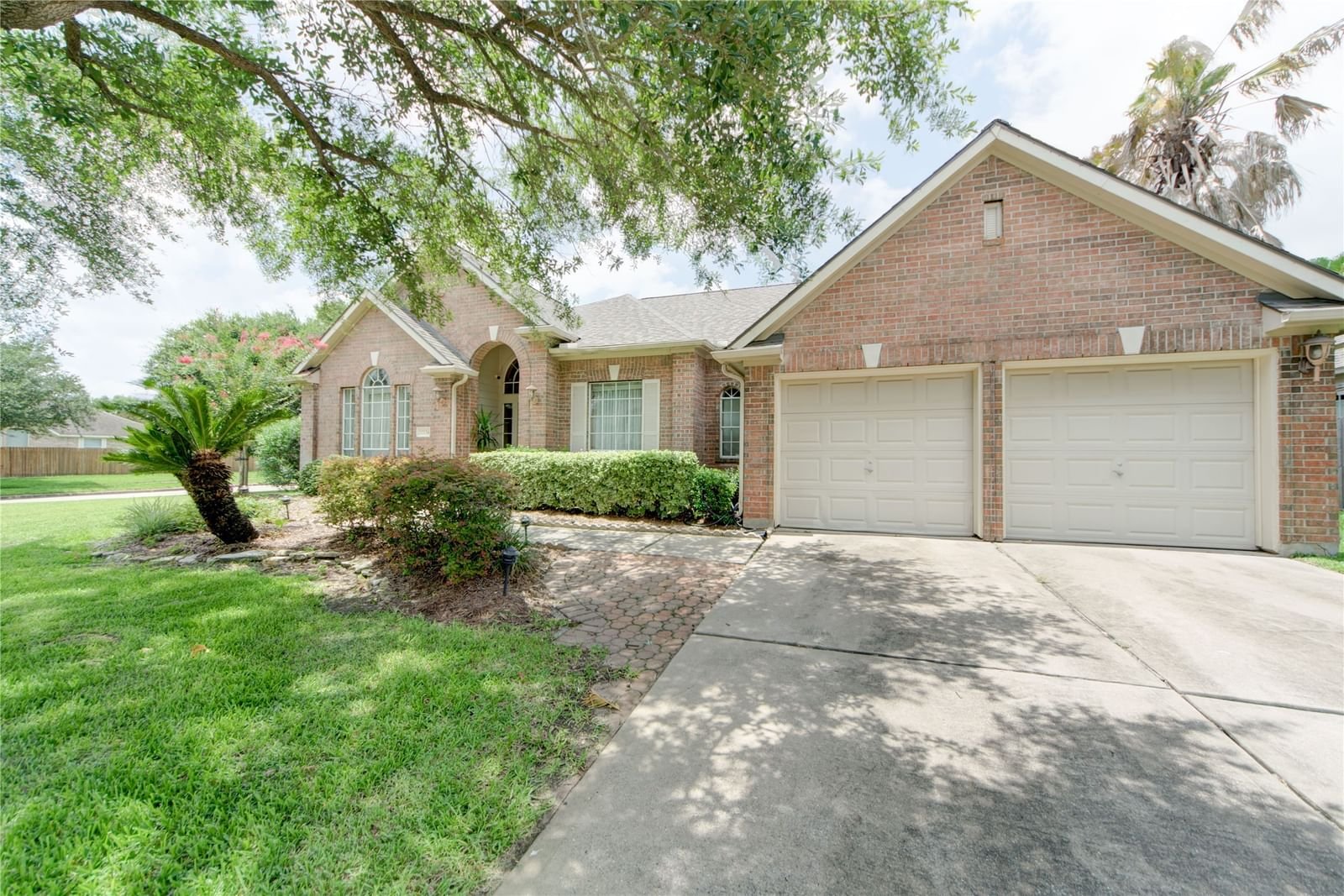 Real estate property located at 12134 Green Trails, Fort Bend, Grove West Sec 1, Stafford, TX, US