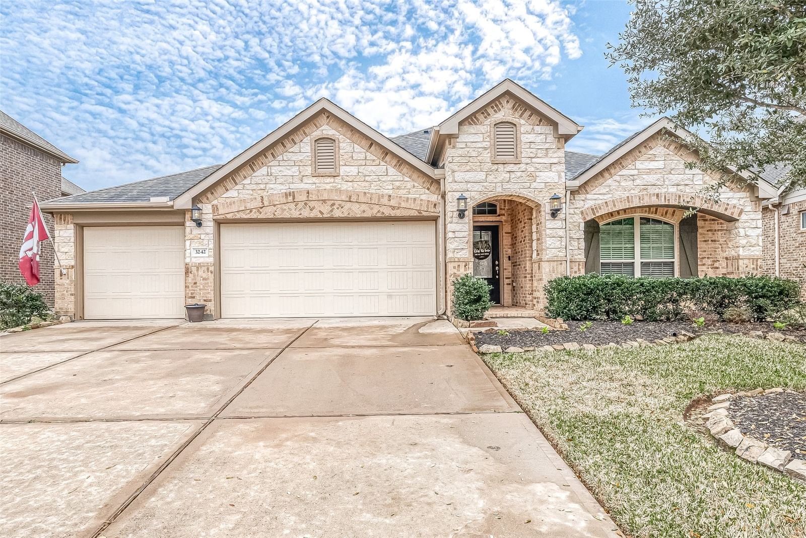 Real estate property located at 3242 Karleigh, Fort Bend, Mccrary Meadows Sec 1, Richmond, TX, US