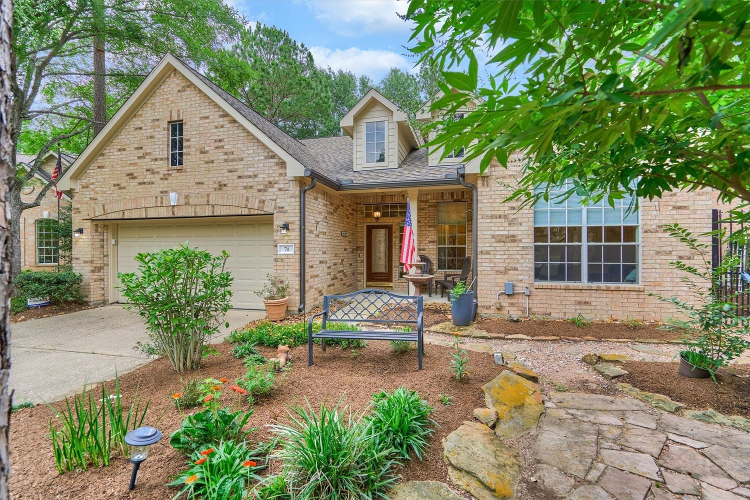 Real estate property located at 74 Shannon Green, Montgomery, The Woodlands Windsor Hills, The Woodlands, TX, US