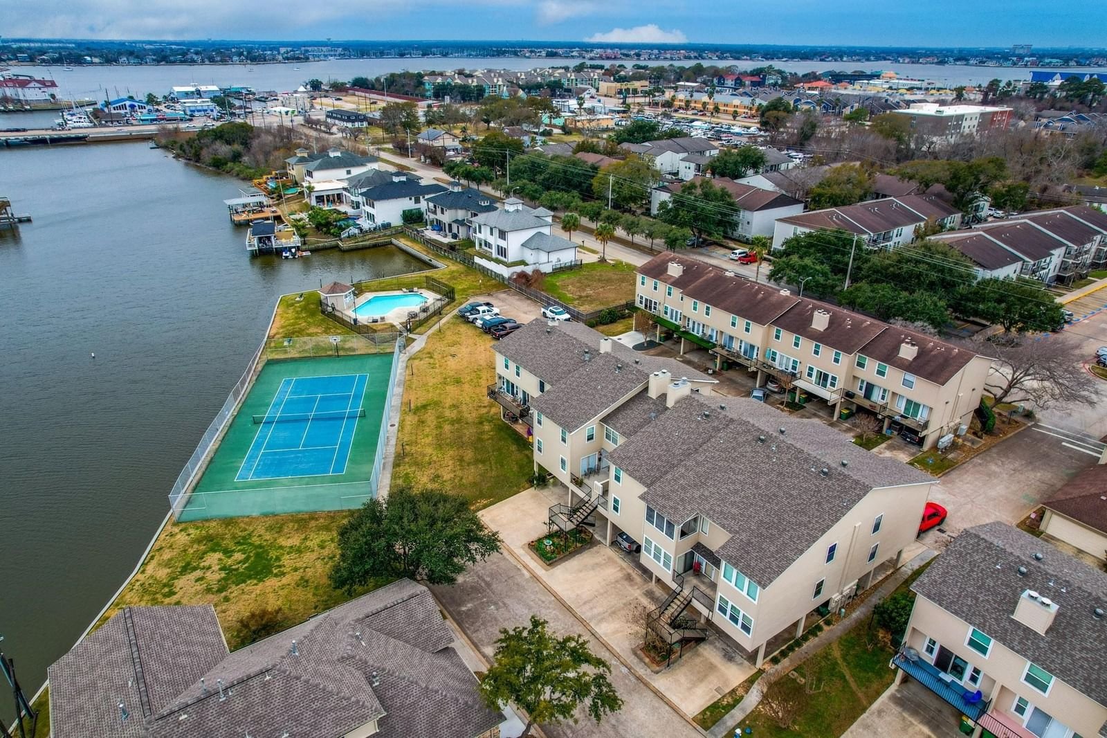 Real estate property located at 1910 Lakeside, Harris, Lakeside T/H, Seabrook, TX, US