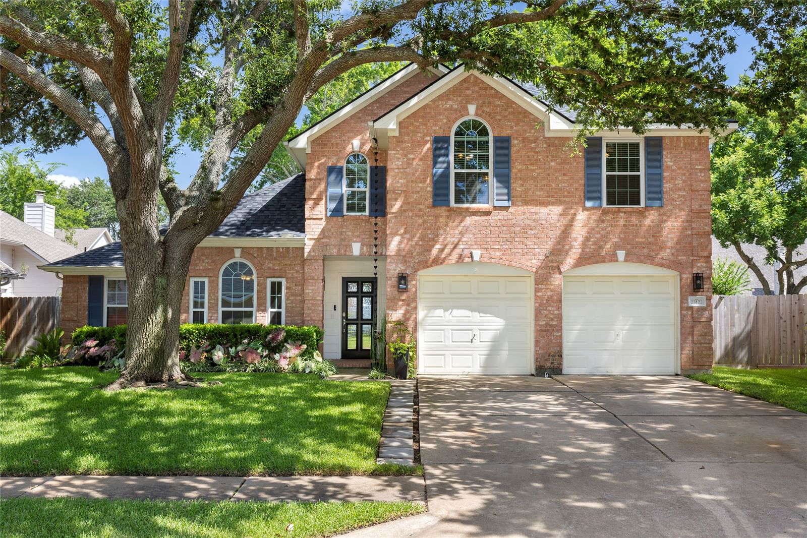 Real estate property located at 23122 Regal Isle, Harris, Heritage Square, Katy, TX, US