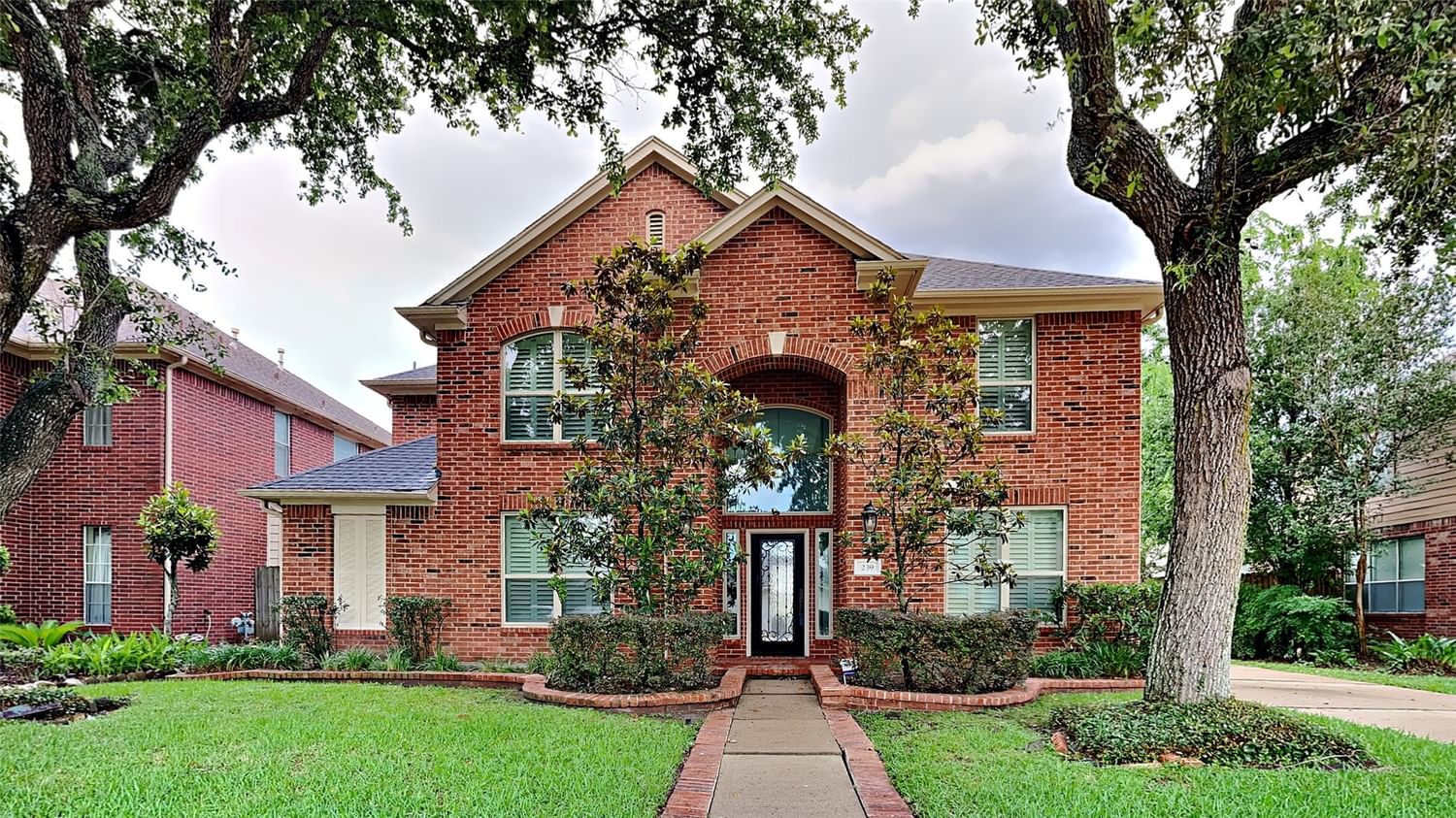 Real estate property located at 239 Esplanade, Fort Bend, The Promenade At Stafford Run Sec 2, Stafford, TX, US