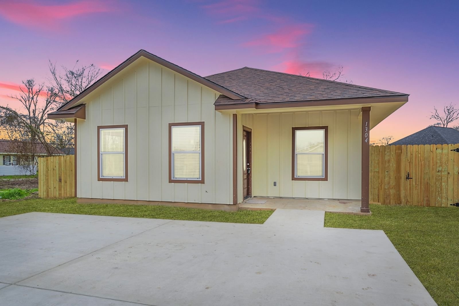 Real estate property located at 1304 Church, Grimes, 9999, Navasota, TX, US