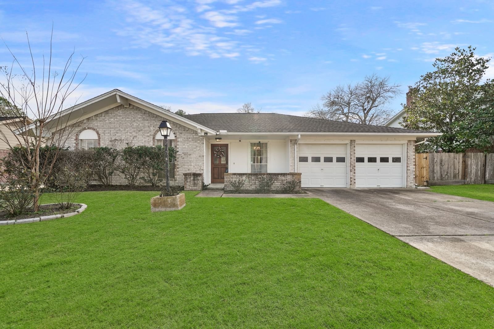 Real estate property located at 1820 Winding Creek, Brazoria, Woodcreek Sec 1-2-2a-3-4 Pear, Pearland, TX, US