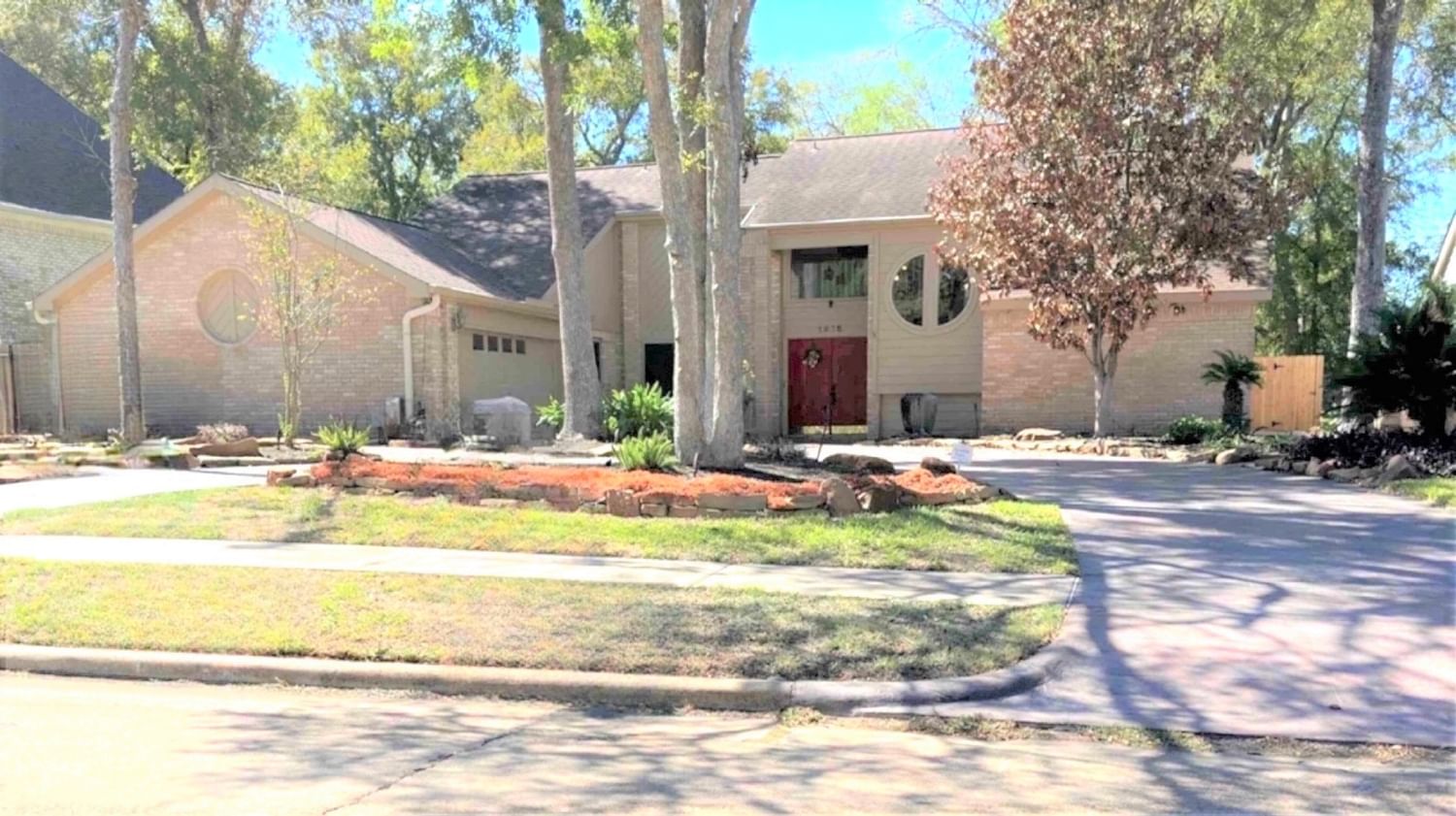 Real estate property located at 1915 Pitts, Fort Bend, Richmond, TX, US