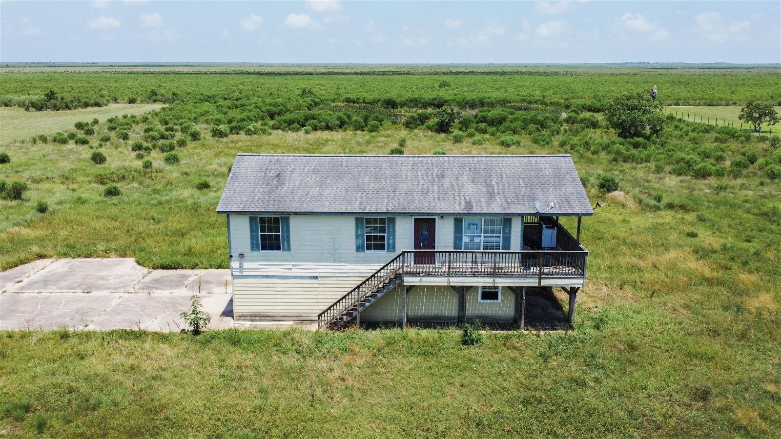 Real estate property located at 2625 County Road 595, Brazoria, Angleton, TX, US