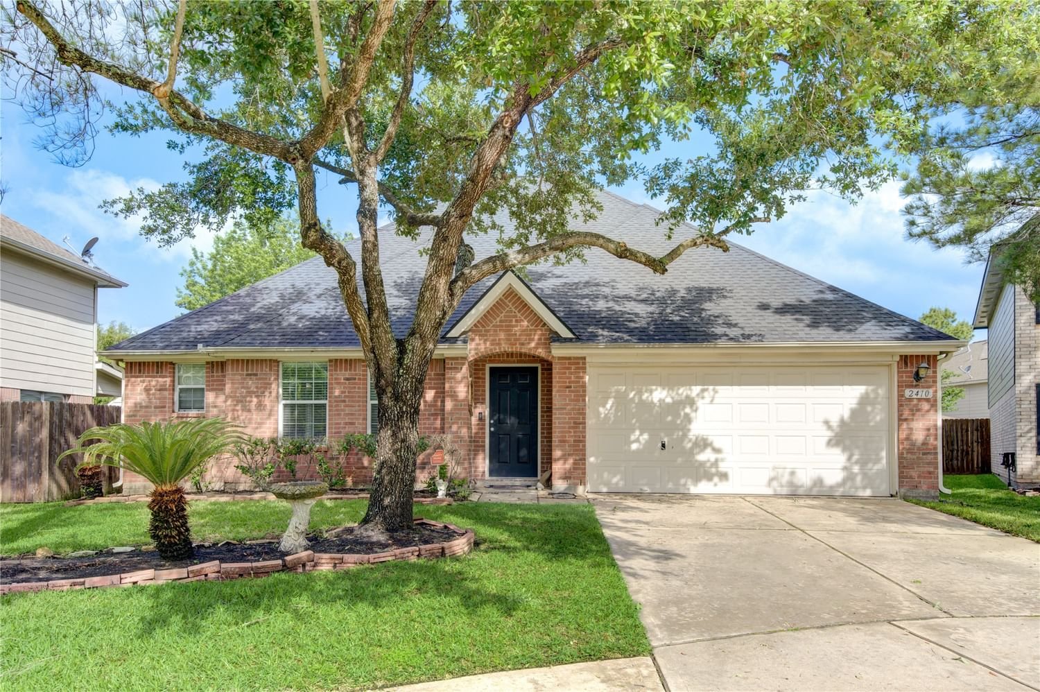 Real estate property located at 2410 Laurel Walk, Fort Bend, Falcon Ranch, Katy, TX, US