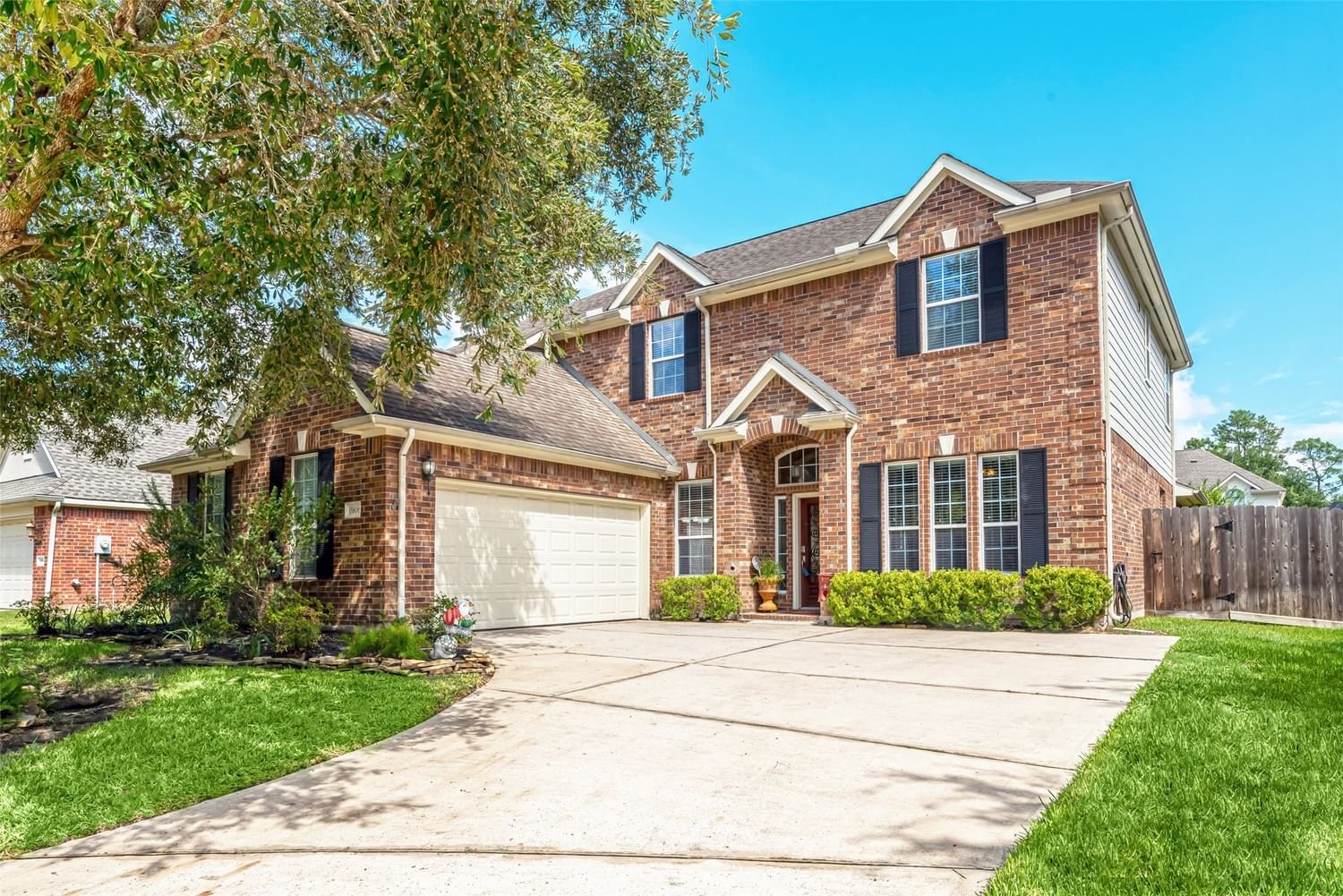 Real estate property located at 15806 Sunmill, Harris, Northlake Forest, Cypress, TX, US