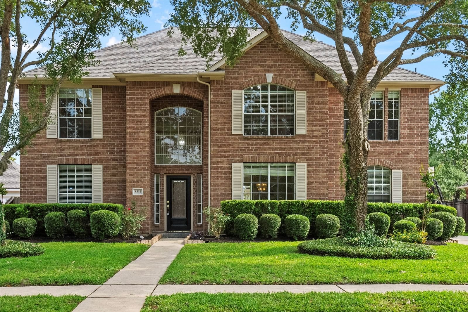 Real estate property located at 8514 Beacon Bend, Brazoria, Villages of Edgewater Estates, Pearland, TX, US