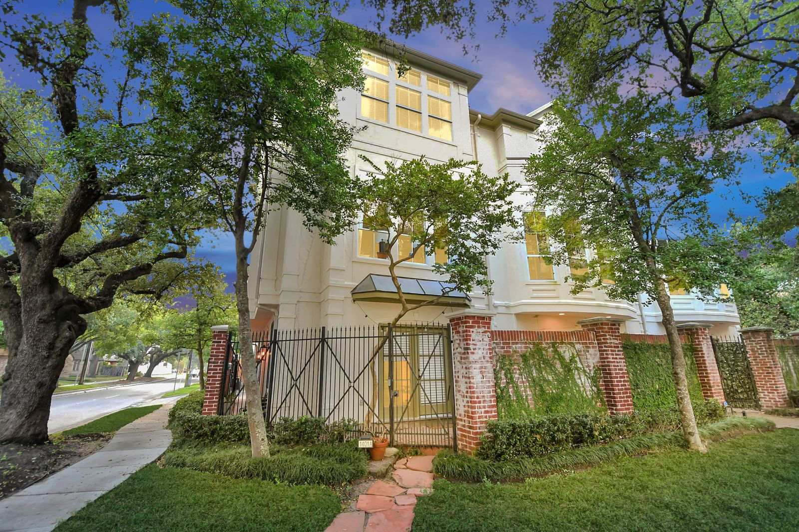 Real estate property located at 1401 Hyde Park A, Harris, Hyde Park West Blk 02, Houston, TX, US