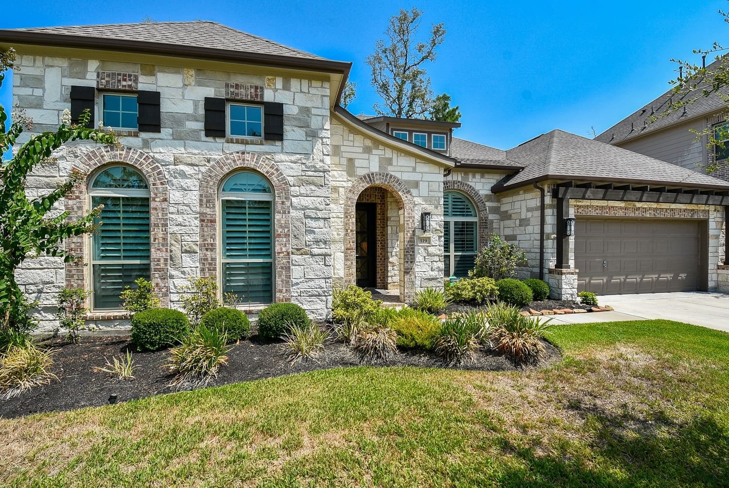 Real estate property located at 119 North Winter Sunrise Circle, Harris, Tomball, TX, US