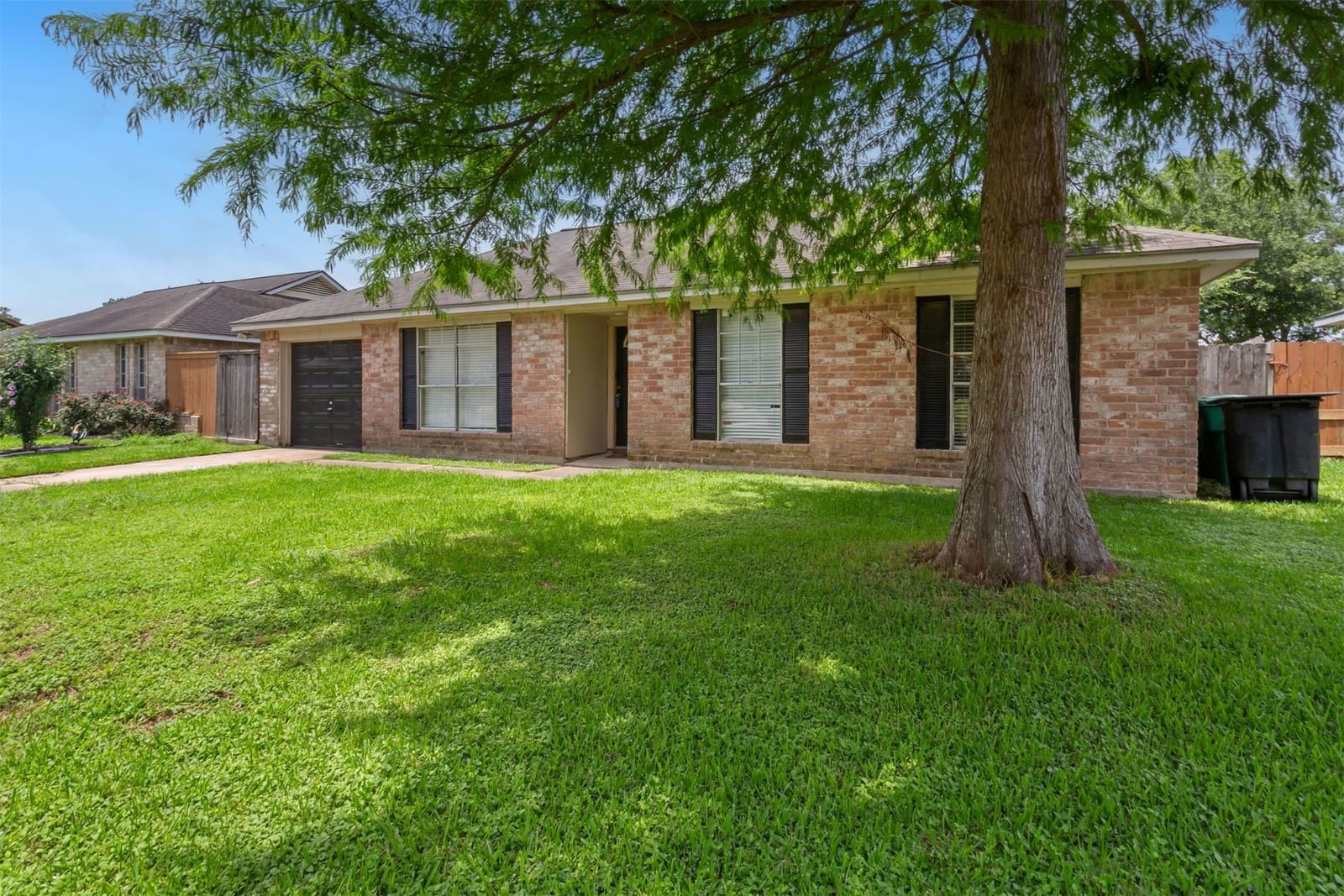 Real estate property located at 5226 Ridge Turn, Fort Bend, Ridgemont Sec 1, Houston, TX, US