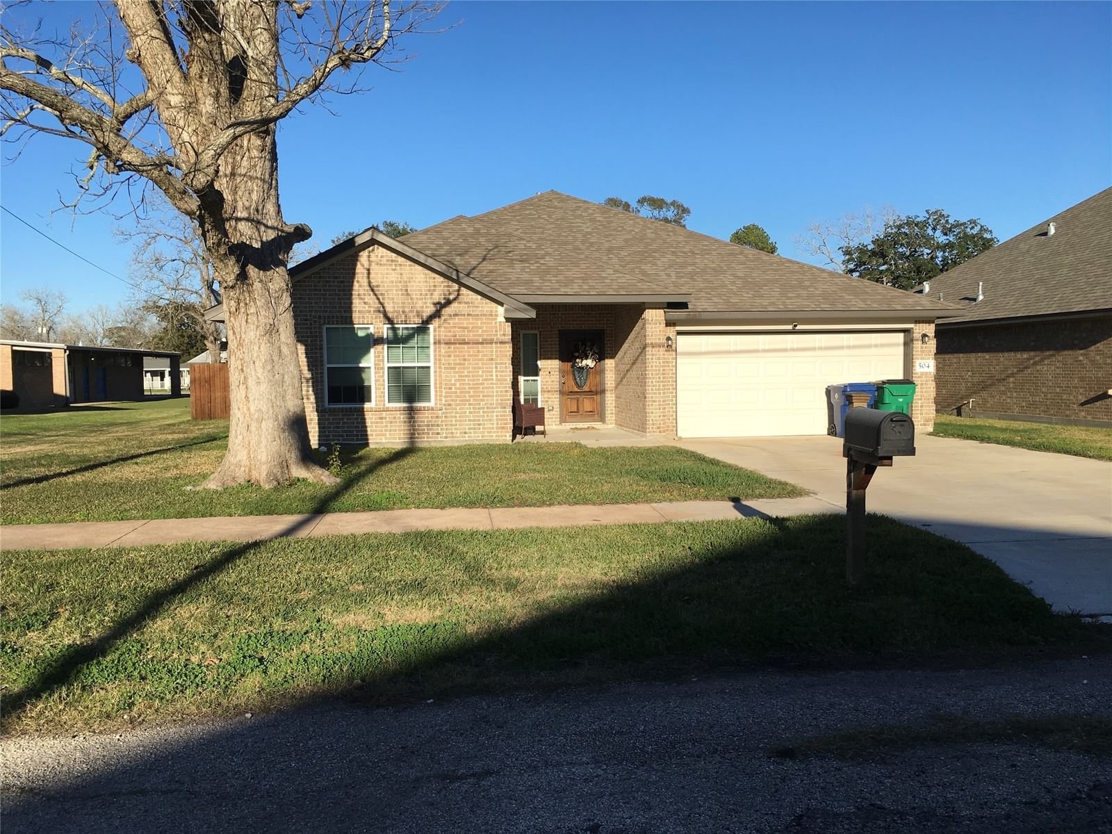 Real estate property located at 504 Elm Street, Brazoria, S8054 TREEHOUSE TERRACE SD, Sweeny, TX, US