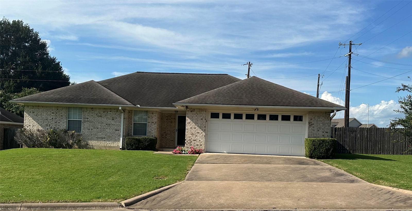 Real estate property located at 1611 Allison, Washington, Highland Meadows VI, Brenham, TX, US