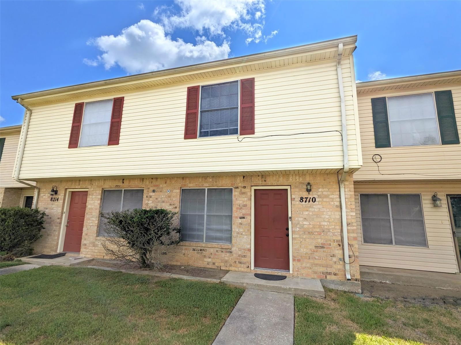 Real estate property located at 8710 Glen Meadow, Jefferson, Glen Mdw Garden Hms Sec 3 Bldg A, Beaumont, TX, US