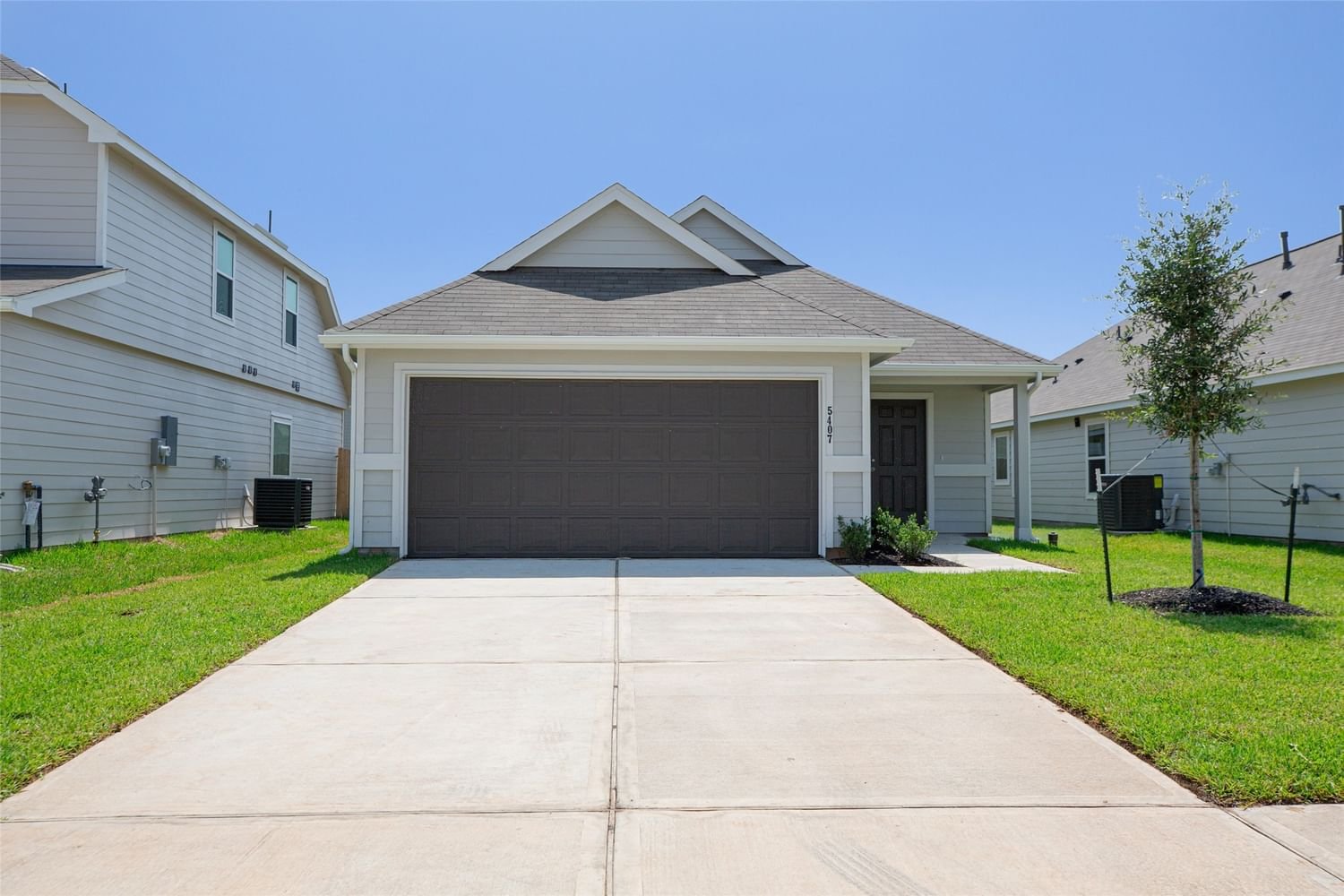 Real estate property located at 5407 Briana Dee, Fort Bend, Charleston Heights, Rosharon, TX, US