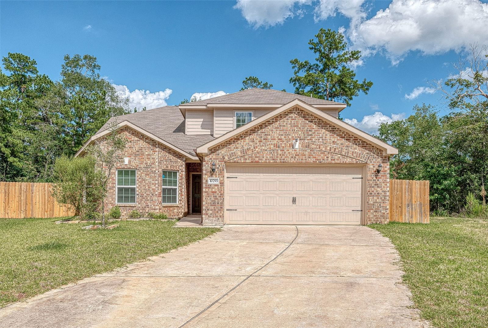 Real estate property located at 10793 Castle Rock Drive, Montgomery, Pinewood Trails, Cleveland, TX, US