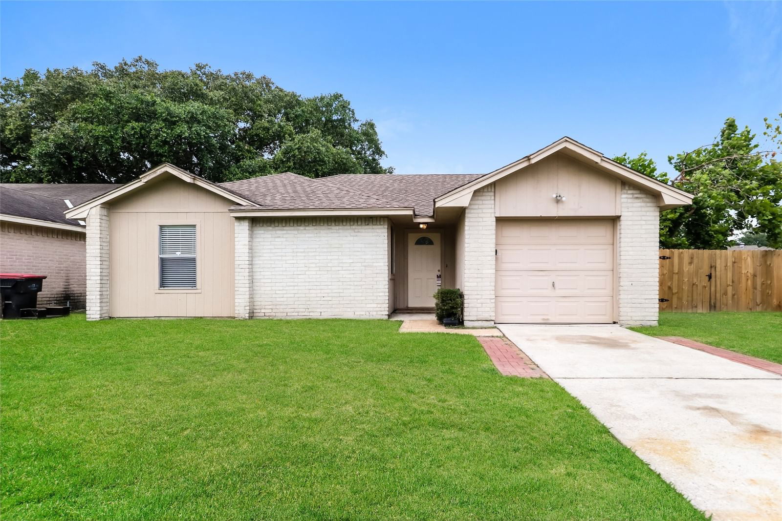 Real estate property located at 12803 Lacey Crest, Harris, Tallow Wood Sec 02 R/P, Houston, TX, US