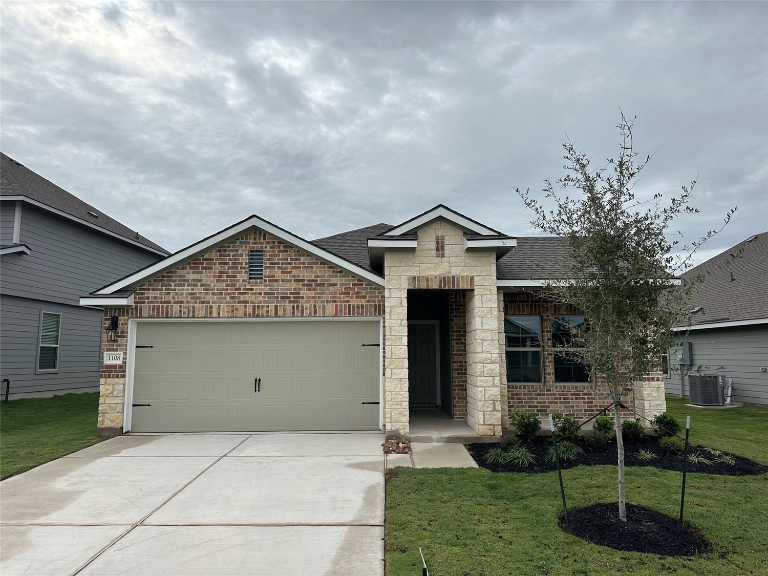 Real estate property located at 1108 Patriot, Brazos, College Station, TX, US
