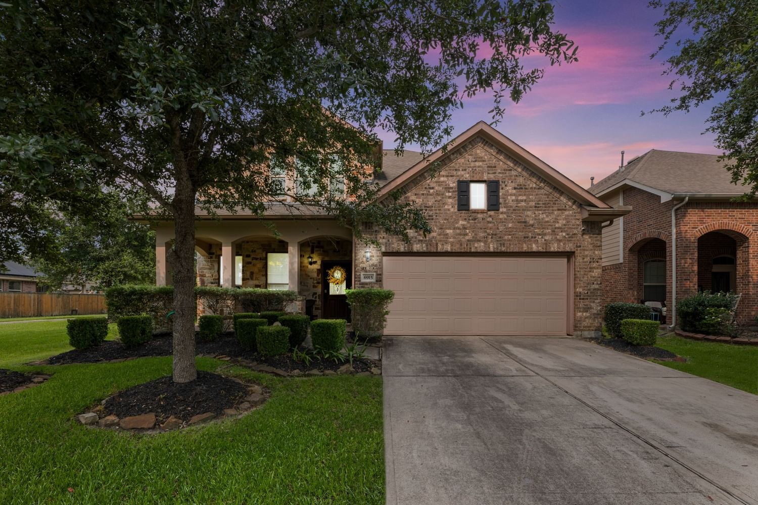 Real estate property located at 6915 Hunters Way, Harris, Hunters Crk, Baytown, TX, US