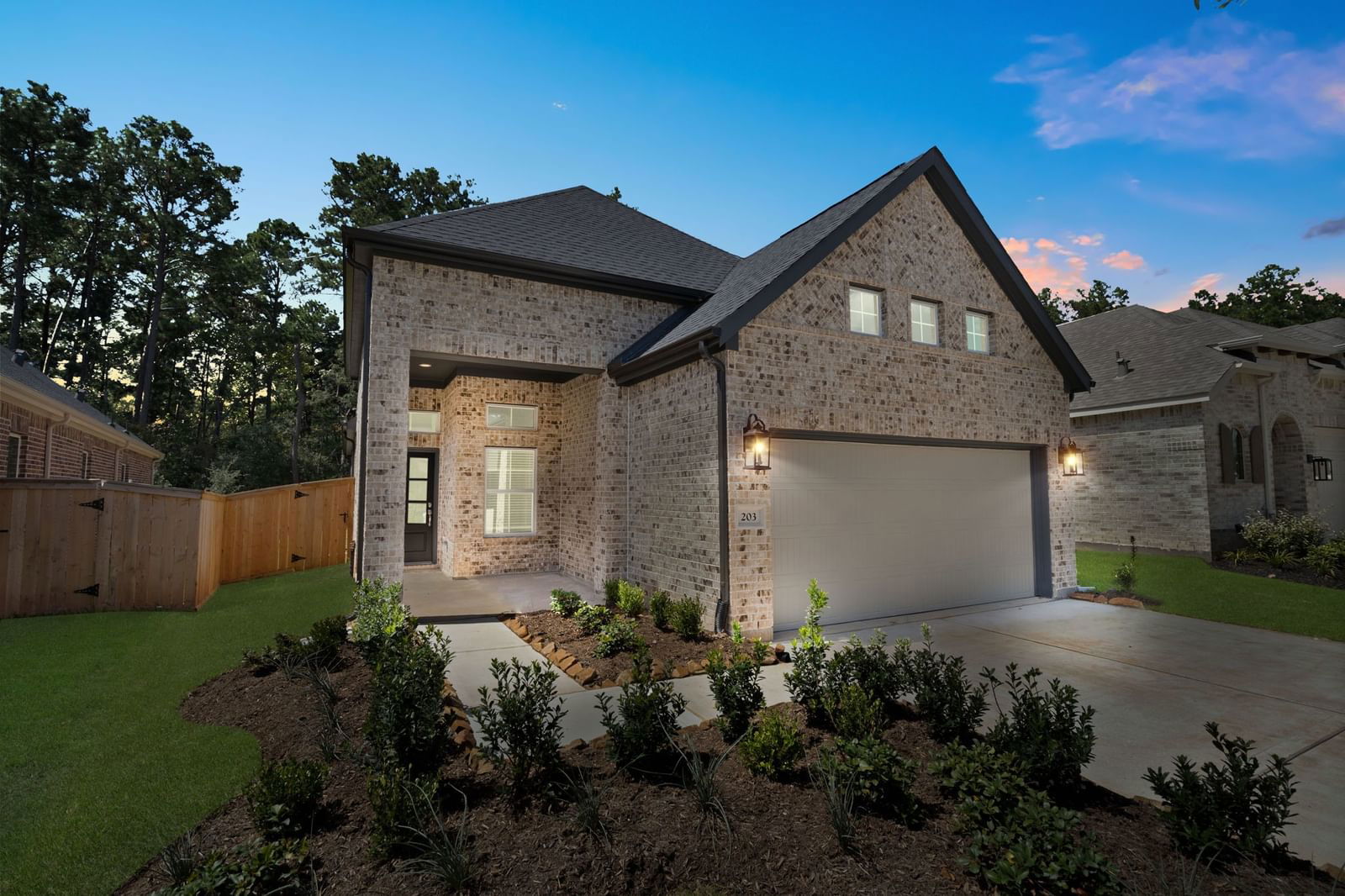 Real estate property located at 203 Lukewood, Montgomery, The Woodlands Hills, Willis, TX, US