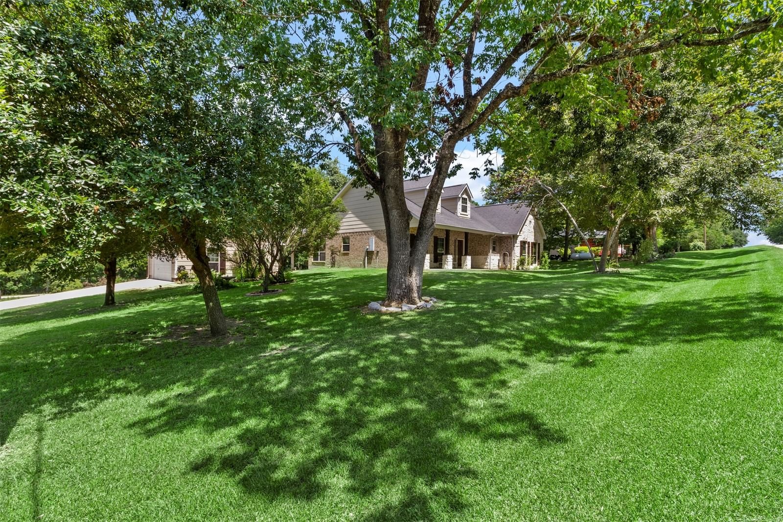 Real estate property located at 5286 Sunset Hill, Montgomery, Tri Lake Estate, Montgomery, TX, US