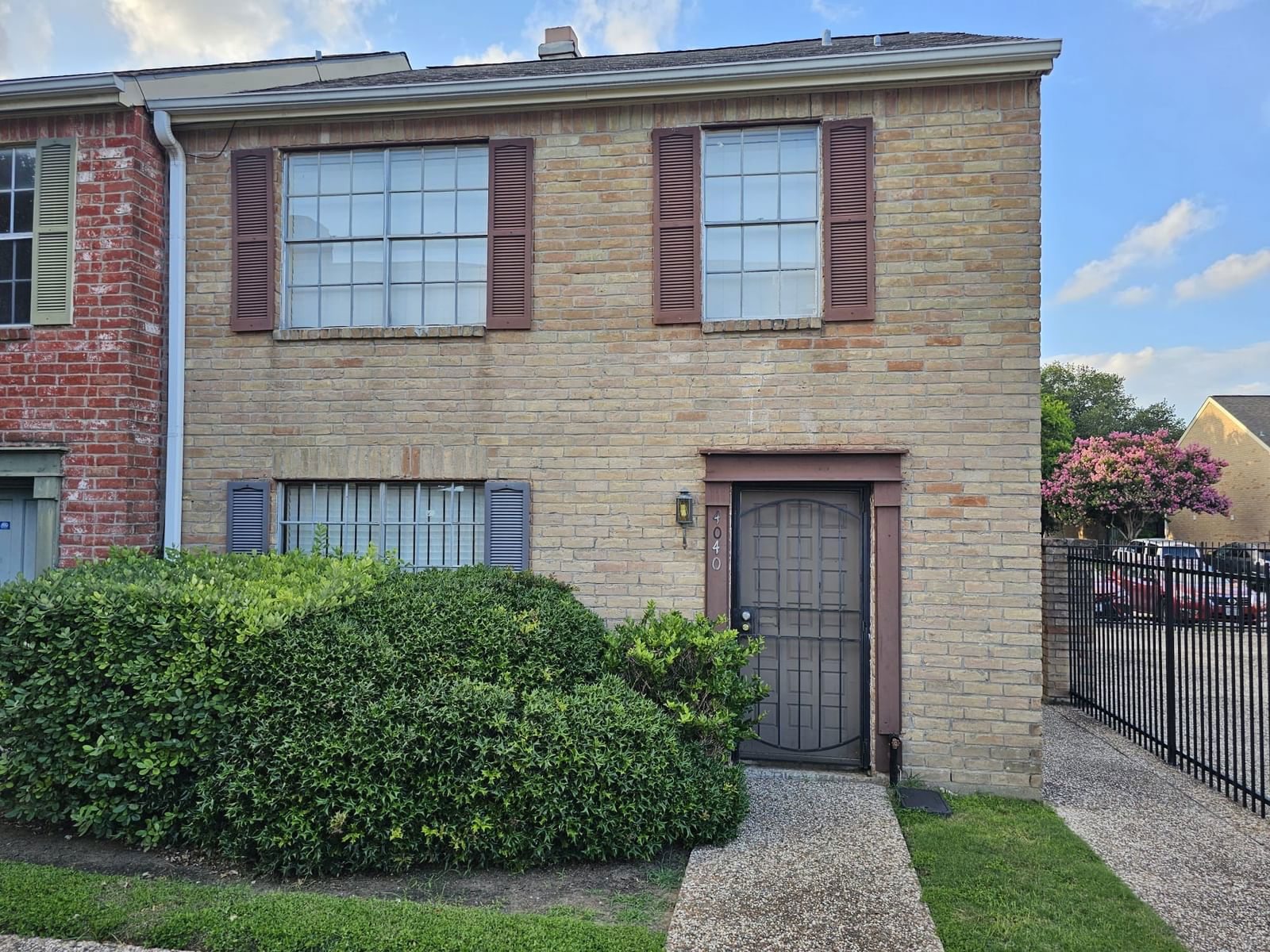 Real estate property located at 4040 Belle Park #4040, Harris, Belle Park T/H Ph 04, Houston, TX, US