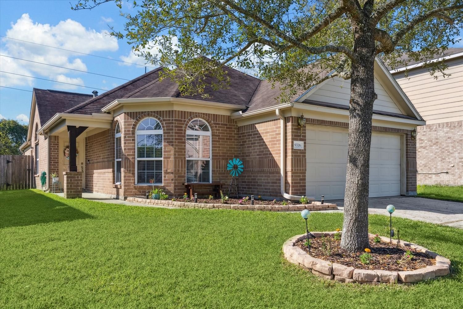Real estate property located at 9706 Barr Spring, Harris, Woodland Pines Sec 08, Humble, TX, US