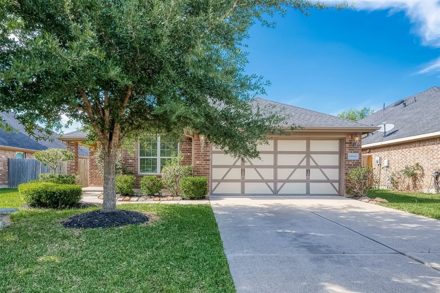 Real estate property located at 19518 Keystone Falls, Fort Bend, Grand Mission Sec 16, Richmond, TX, US