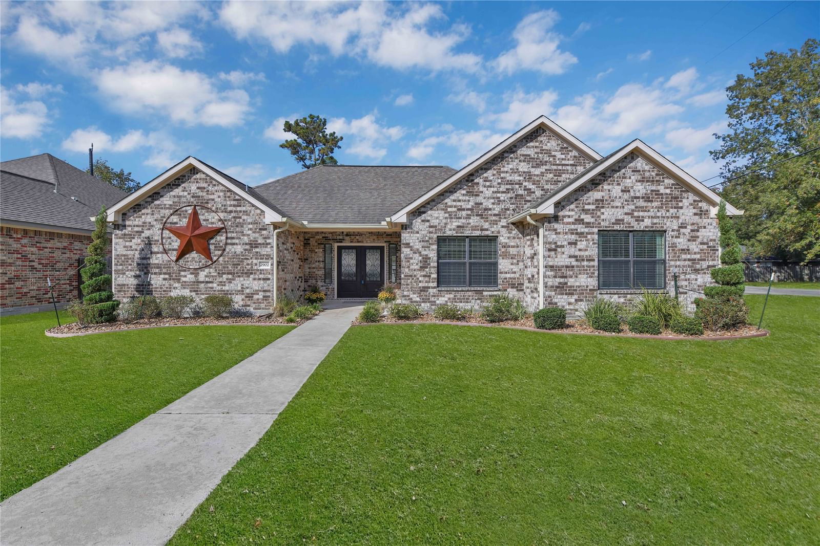 Real estate property located at 2902 Indian Mound, Harris, Lake Shadows Sec 05, Crosby, TX, US