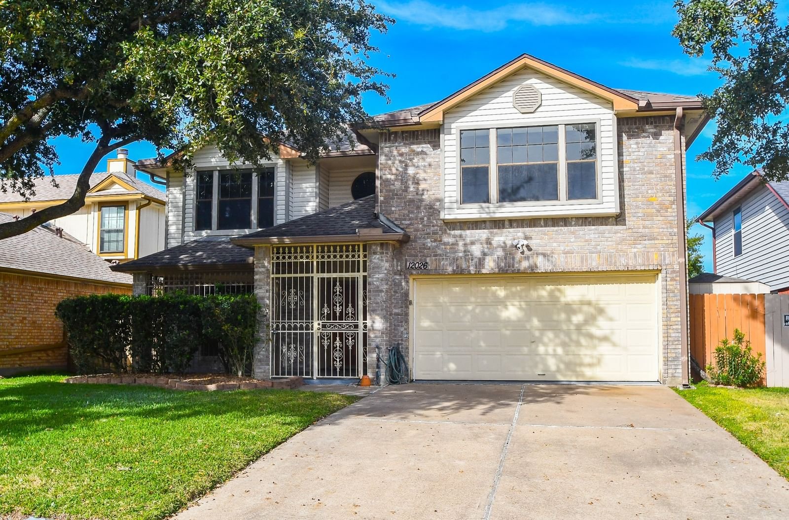 Real estate property located at 12026 Southmeadow, Fort Bend, Southmeadow Sec 1, Stafford, TX, US