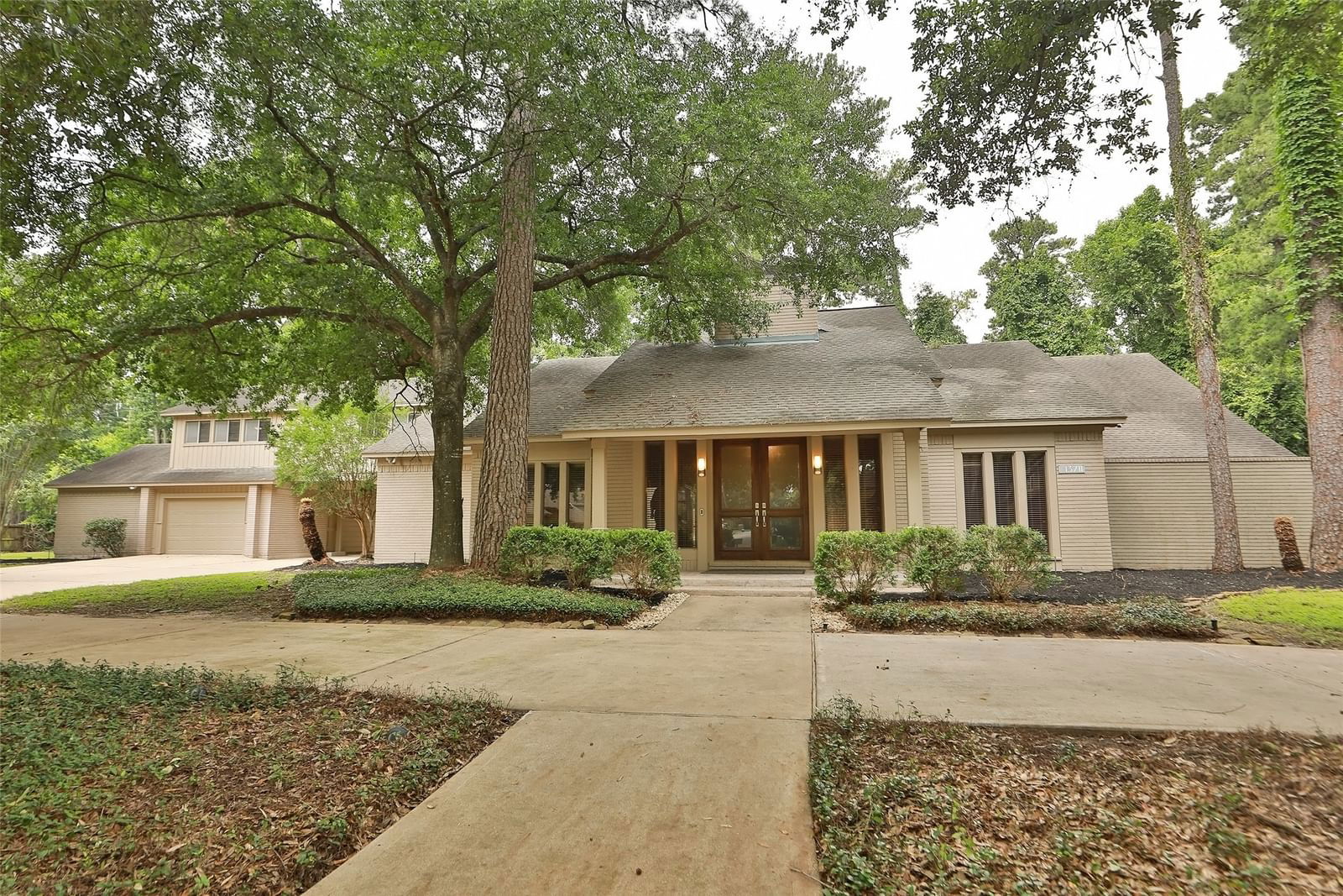 Real estate property located at 13711 Champions Park, Harris, Champions Park, Houston, TX, US