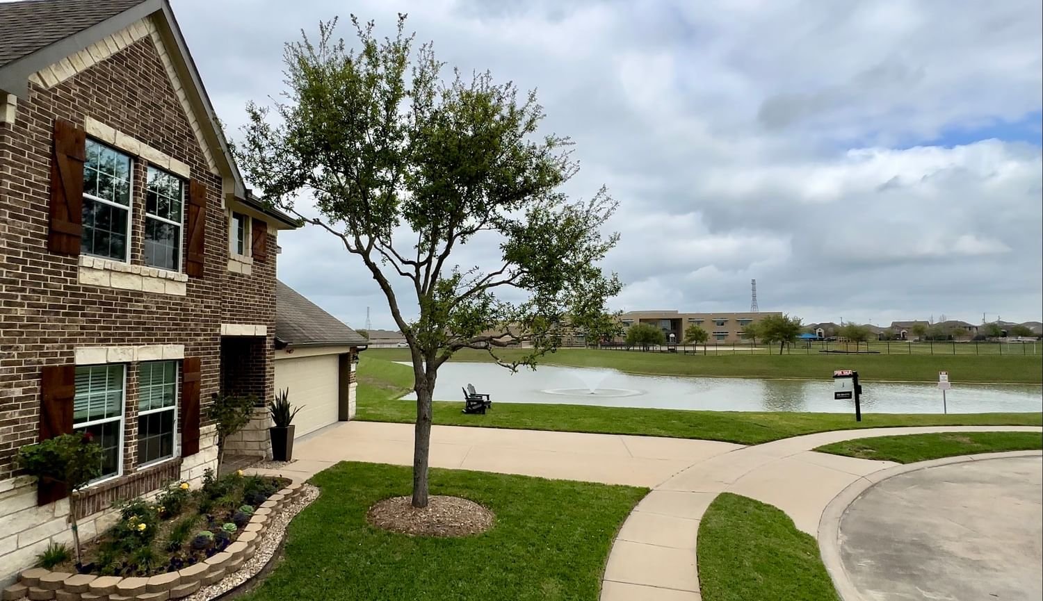 Real estate property located at 4717 High Creek, Brazoria, Kendall Lakes Sec 2, Alvin, TX, US
