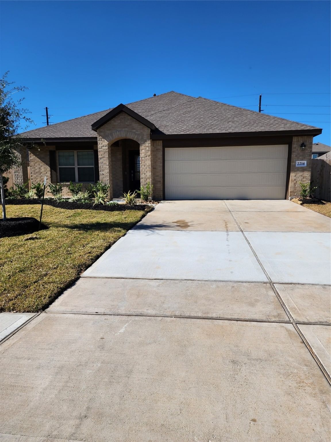 Real estate property located at 2214 2214 Dewford Falls Drive, Fort Bend, Walnut Creek, Rosenberg, TX, US