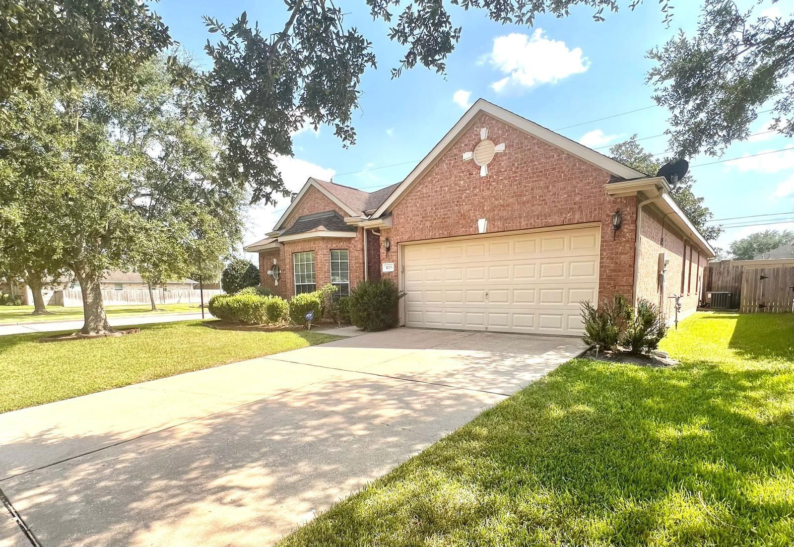 Real estate property located at 3226 Worthington, Brazoria, Southdown Sub, Pearland, TX, US