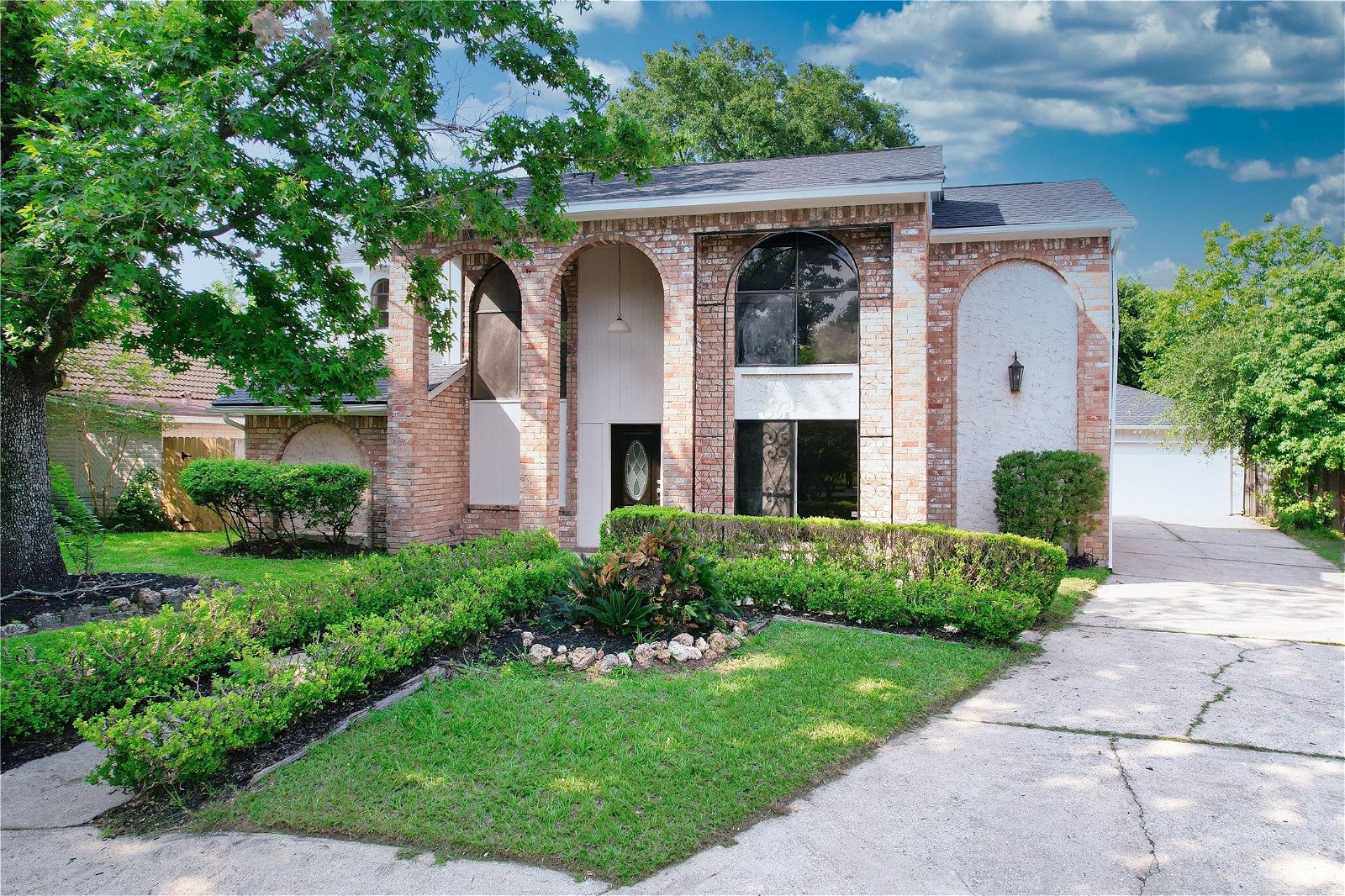 Real estate property located at 407 Highland Mist, Harris, Houston, TX, US