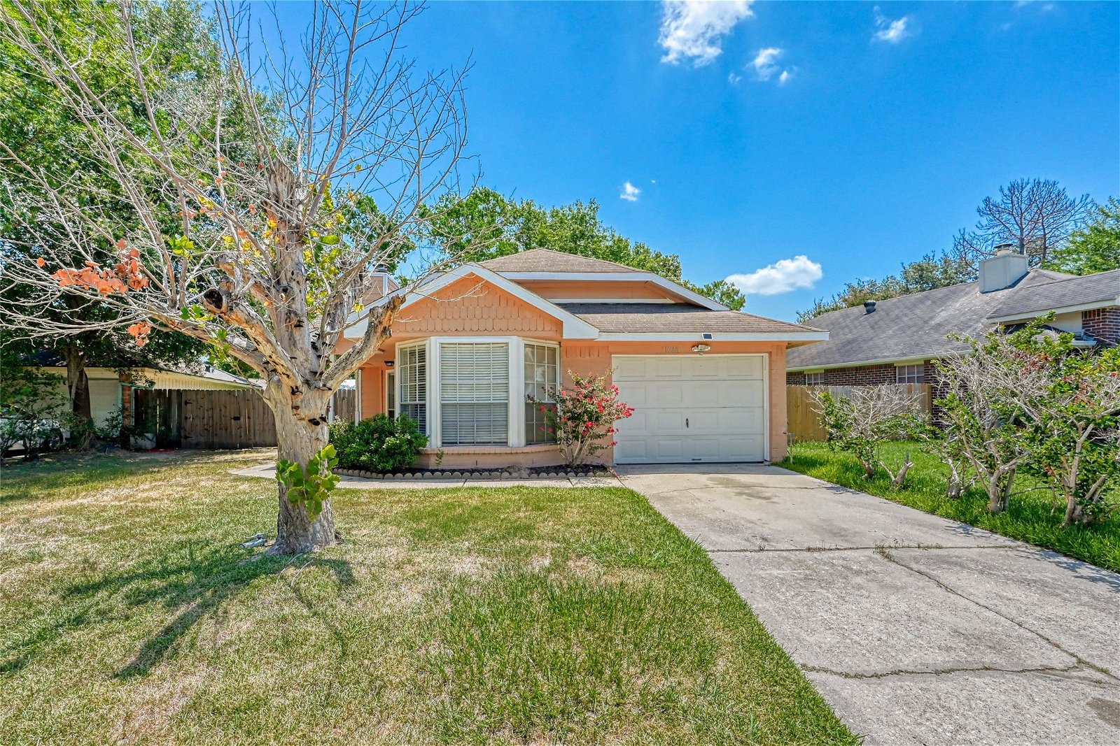 Real estate property located at 11026 Rustling Winds, Harris, Houston, TX, US