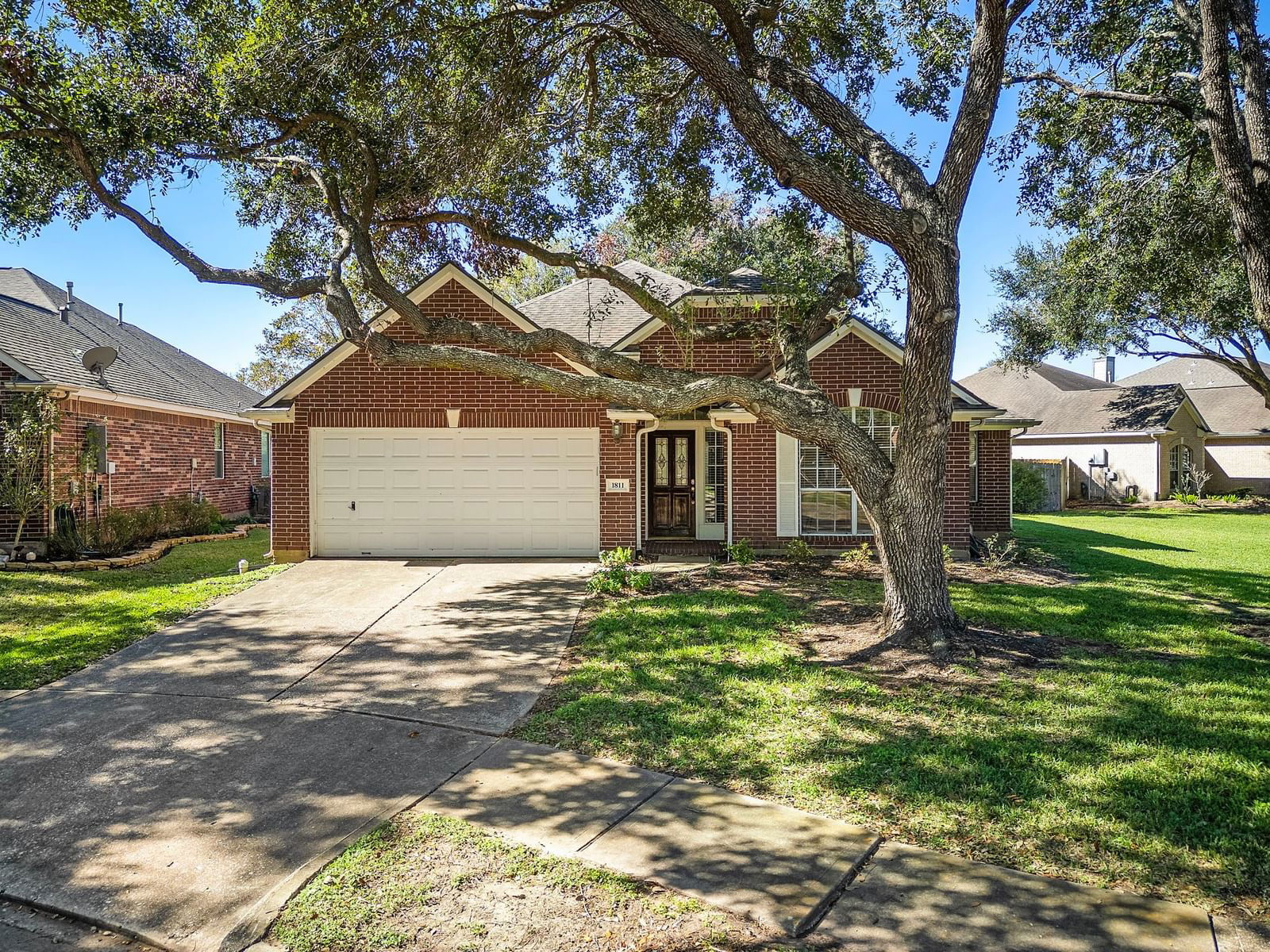 Real estate property located at 1811 Standing Oak, Fort Bend, Pecan Lakes Sec 1, Richmond, TX, US