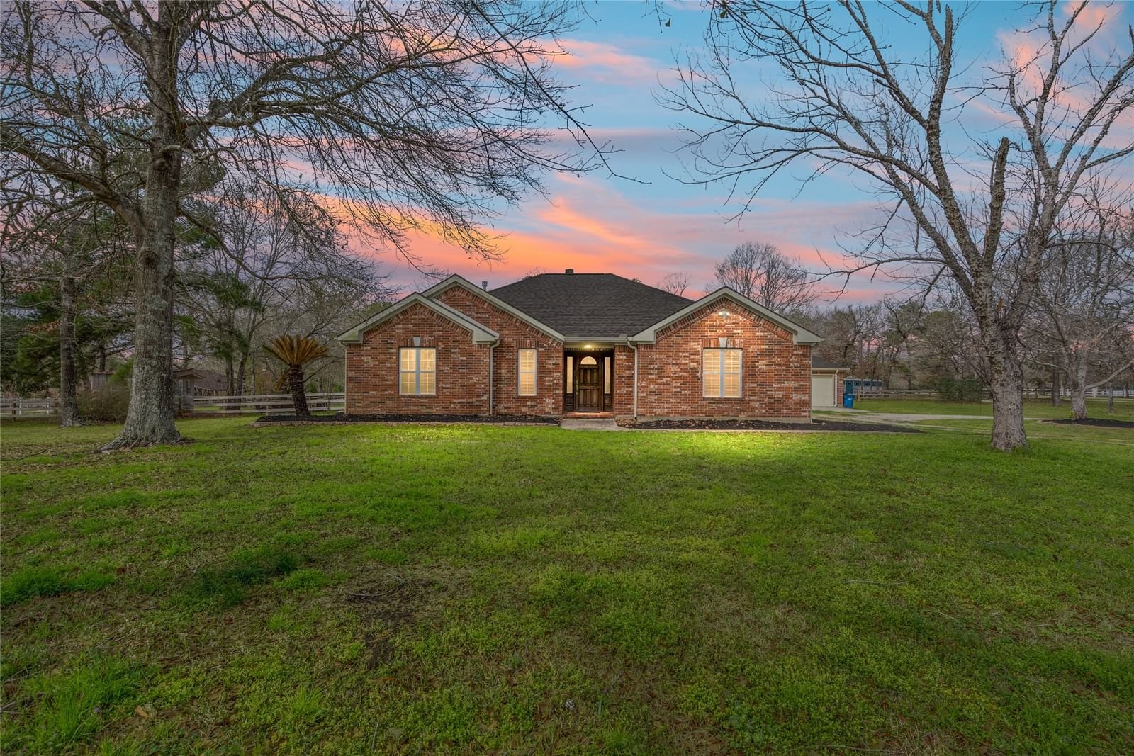 Real estate property located at 8142 Hills, Montgomery, Hills Of Montgomery 01, Montgomery, TX, US