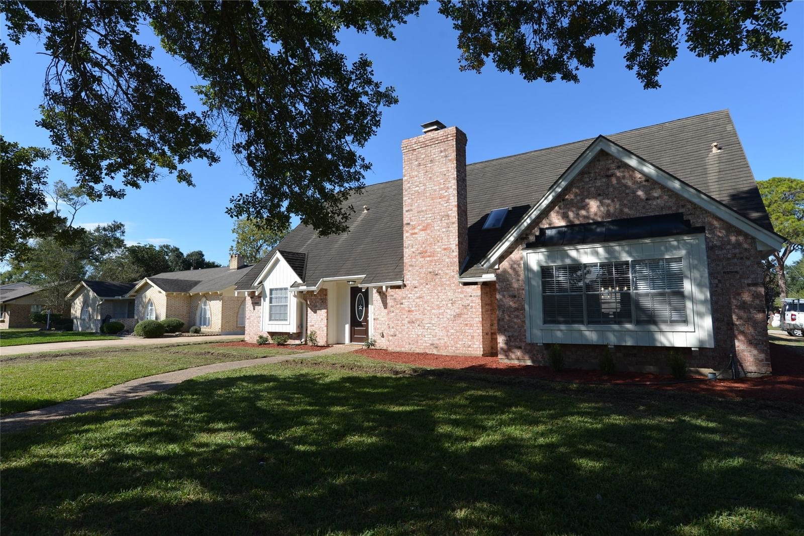Real estate property located at 1802 Claiborne, Galveston, Clear Creek Village, League City, TX, US
