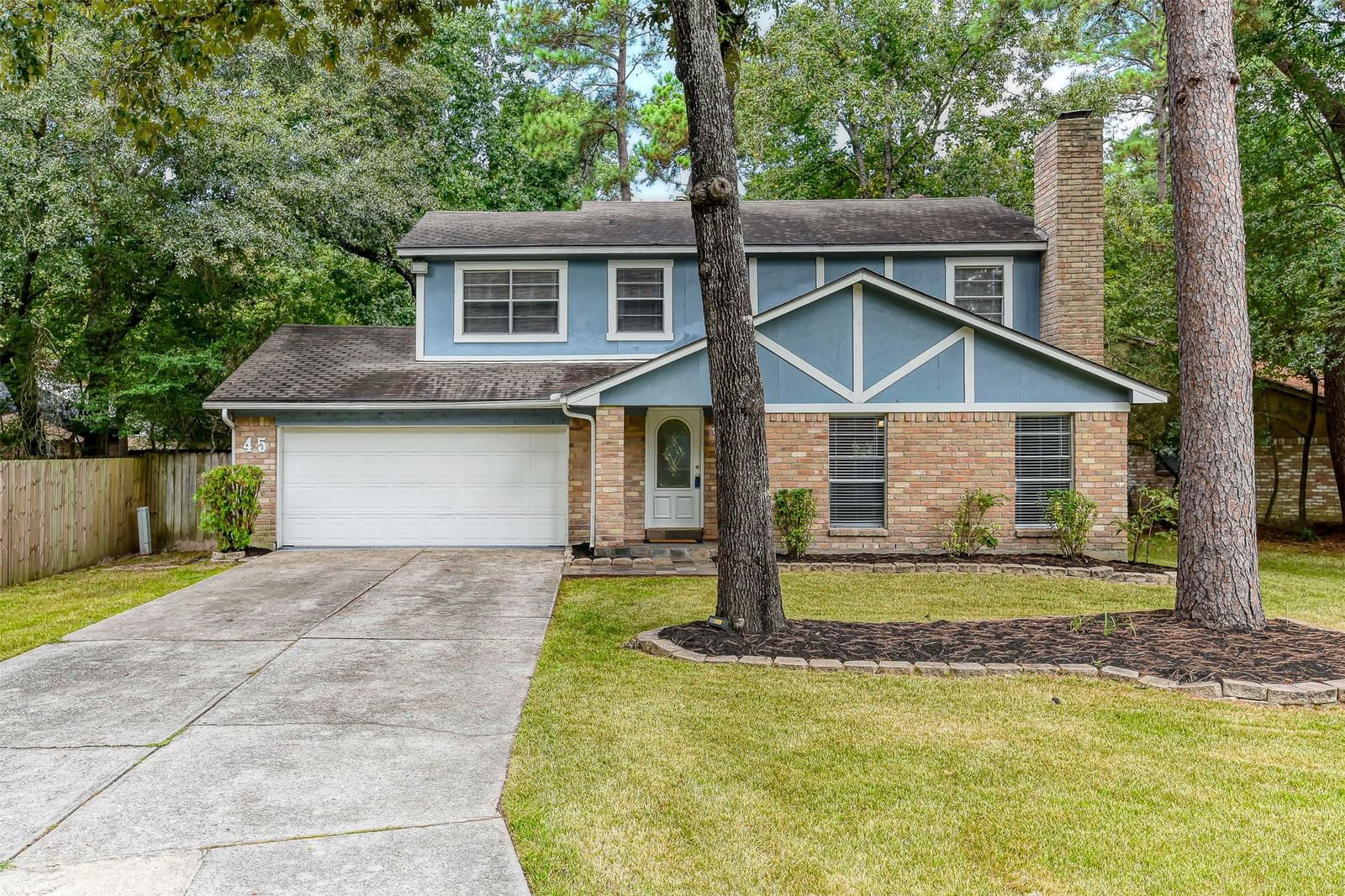 Real estate property located at 45 Coralberry, Montgomery, Woodlands Village Panther, The Woodlands, TX, US