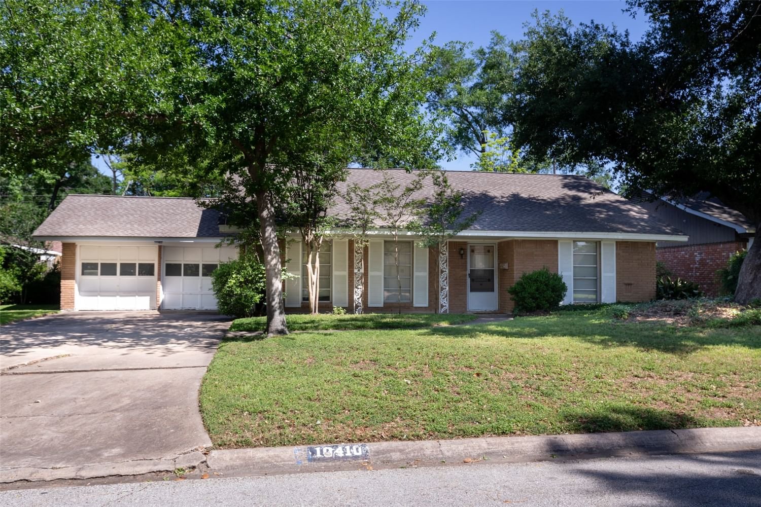 Real estate property located at 10410 Mayfield, Harris, Shadow Oaks Sec 02, Houston, TX, US
