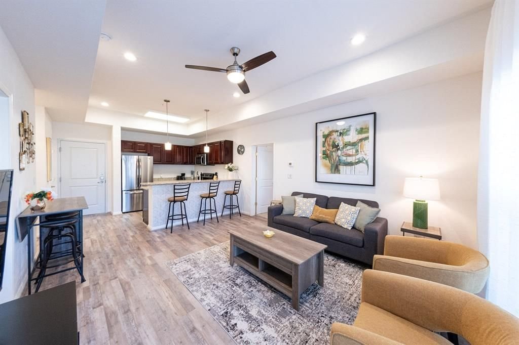 Real estate property located at 1207 Grand West #1O, Harris, Grand West Condo, Katy, TX, US