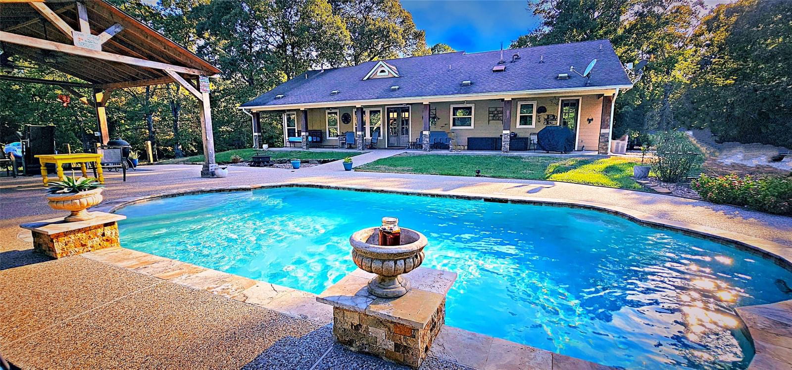 Real estate property located at 12342 Ike White, Montgomery, Conroe, TX, US