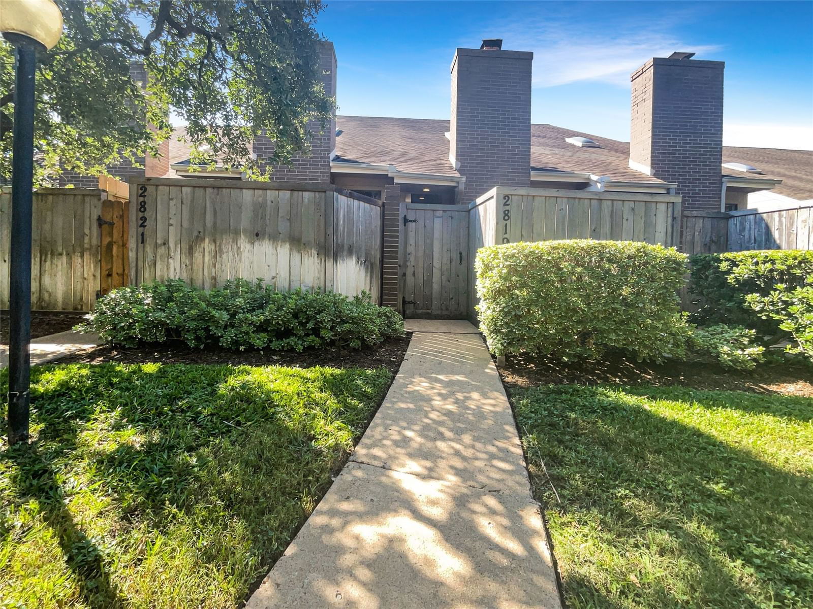 Real estate property located at 2819 Panagard #38, Harris, Westhollow Villa Th, Houston, TX, US